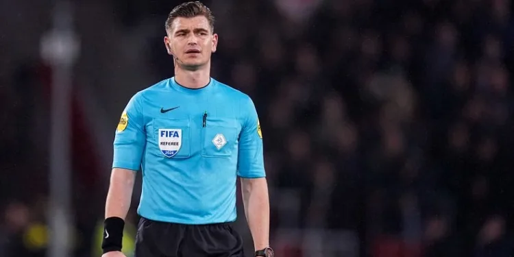 Kopenhag – Başakşehir maçını Joey Kooij yönetecek