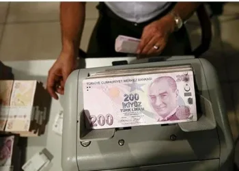 Yeni banknotlar piyasaya çıktı