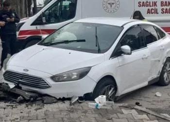 İzmir’deki yangın faciasında ölen 5 kardeşin cenazeleri adli tıpta