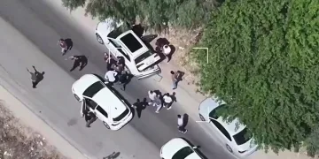 Alkollü sürücü 4 araca çarparak durabildi, ortalık savaş alanına döndü