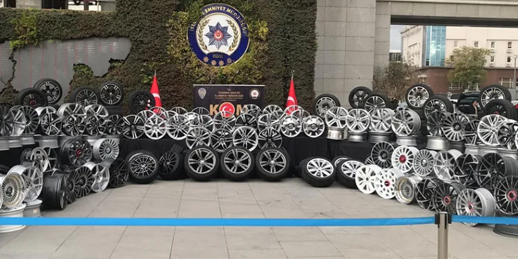 Dron görüntüleri patlamanın hasarını gösterdi