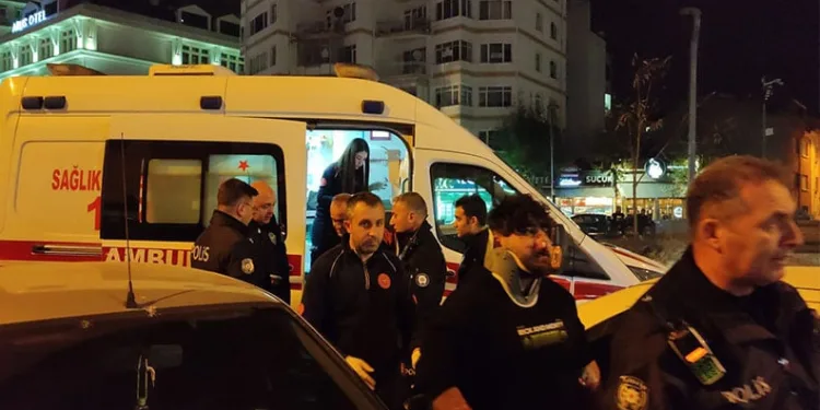 Kayıp şahıs jandarma ve polis ekipleri tarafından su altında aranıyor