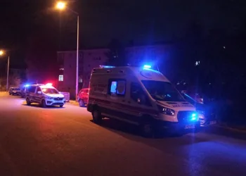 Alkollü sürücü 4 araca çarparak durabildi, ortalık savaş alanına döndü