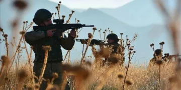 Samsun’da uyuşturucu ve silah operasyonu