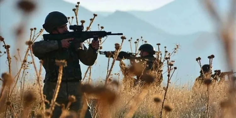 Samsun’da uyuşturucu ve silah operasyonu
