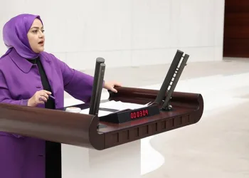 TBMM Başkanı Kurtulmuş: “Dokunulmaz zannedilen İsrail’e dokunulmuştur”