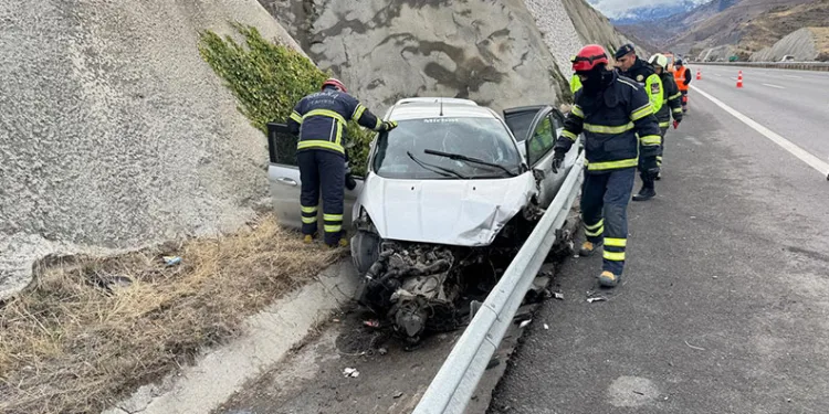 Niğde-Adana Otoyolu’nda kaza: 1 yaralı
