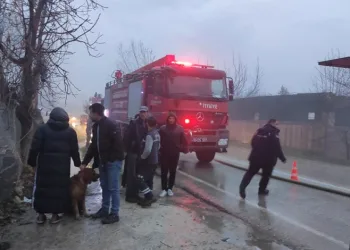 Yeniceabat Mahallesi’nde iş yerinde yangın çıktı
