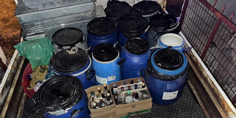 Tekirdağ’da 400 litre kaçak şarap ele geçirildi
