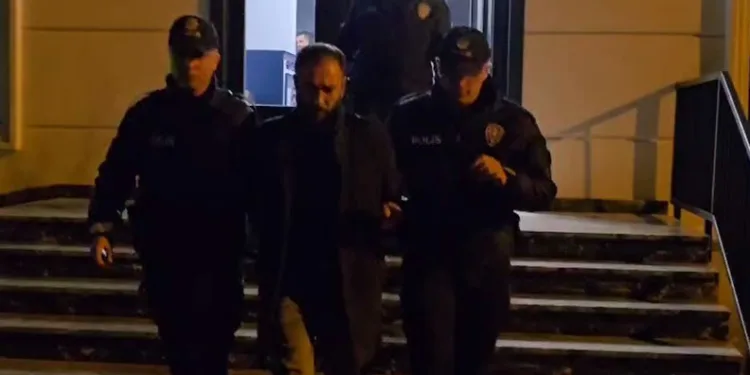 Bursa’da 32 yıl hapis cezası bulunan şahıs yakalandı