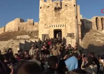 Halep’te tarihi kalede zafer kutlaması