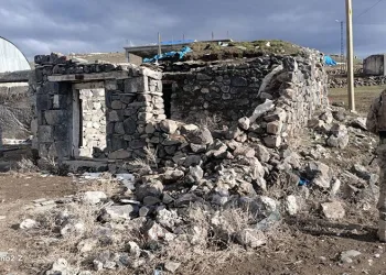 Falezlerden uçan araca ulaşıldı acılı baba konuştu: “Araç bizim ancak araç diye bir şey kalmamış”