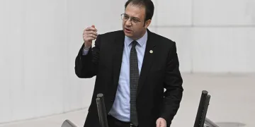 CHP Kars Milletvekili Alp, kesin ihraç talebiyle disiplin kuruluna sevk edildi