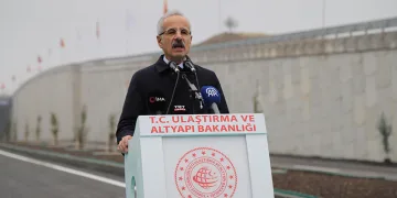 “Kahta-Siverek arası 25 dakikaya düşecek”