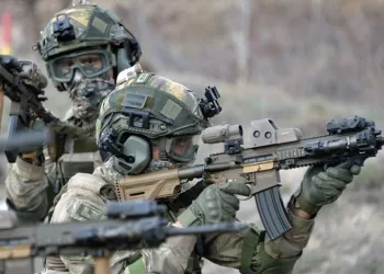 4 terörist etkisiz hale getirildi