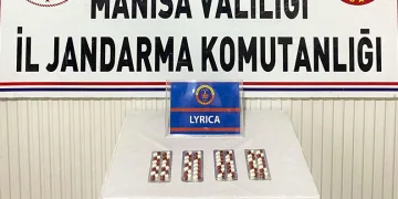 Manisa’da 2 şüpheliden, 54 sentetik hap çıktı