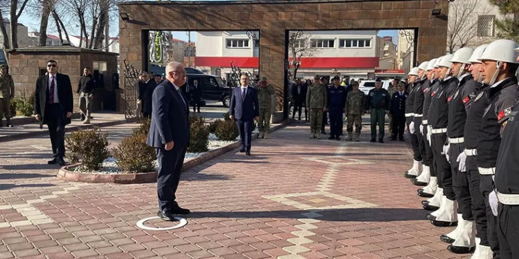 Milli Savunma Bakanı Güler Iğdır’da