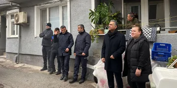 Balıkpazarı’nda metruk bina temizliği