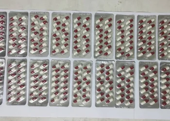 Çaldıkları motosikletin şase numarasını kazımışlar