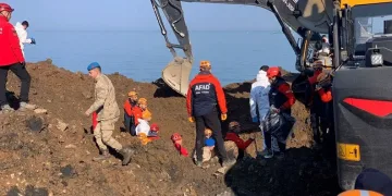 Artvin’de heyelan: 4 gencin cansız bedenlerine ulaşıldı