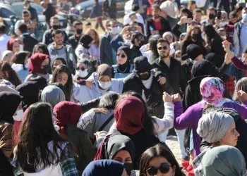 Hama’da muhaliflerden şükür namazı