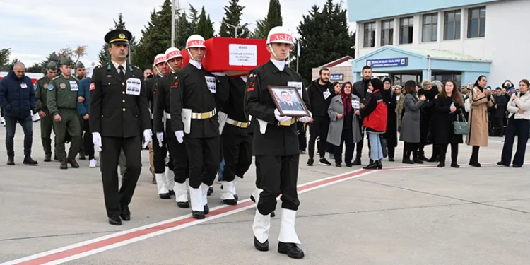 Isparta şehitlerini gözyaşları ile uğurladı