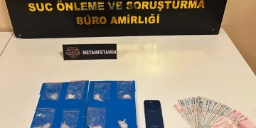 Taksici, torbacı çıktı
