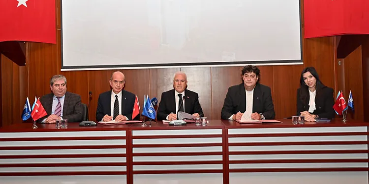 Başkan Taban paten futbolu dünya şampiyonlarını ağırladı