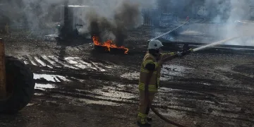 Diyarbakır’da petrol kuyusunda yangın