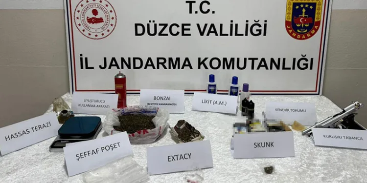 Jandarmadan uyuşturucu operasyonu