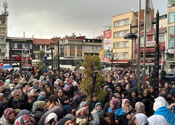 Söke’de jandarma ekipleri kadınları bilgilendirdi