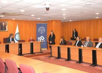 1001 proje çalışmaları üniversite yönetimine anlatıldı