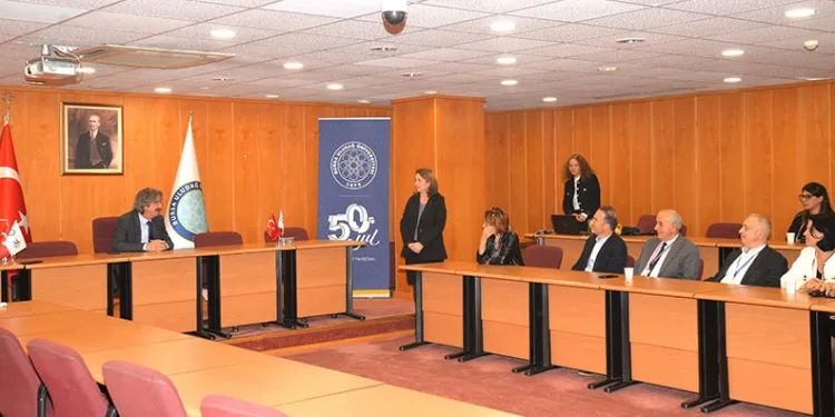 1001 proje çalışmaları üniversite yönetimine anlatıldı