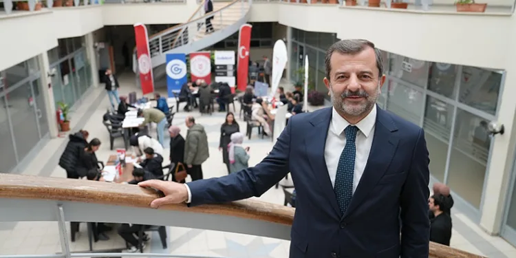 Gürsu’da 5 yılda 4 bin vatandaş iş sahibi oldu