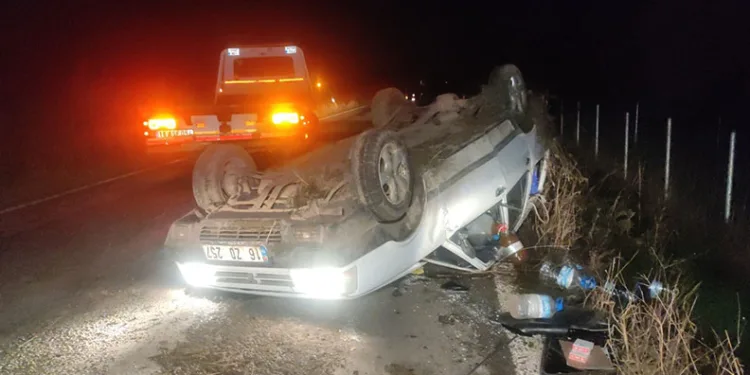 Bursa’da kontrolden çıkan otomobil takla attı: 2 yaralı