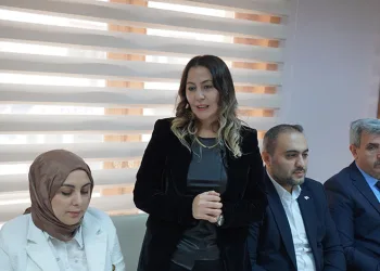 Hanımlar lokalinde samimi buluşma