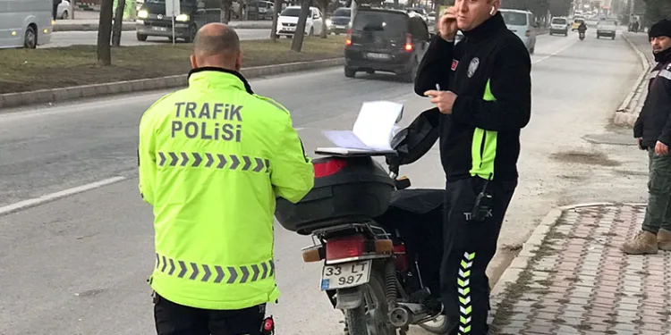 Kırıkkale’de bağ evi alev alev yandı