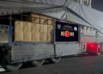 Beykoz’da sürücüler arasında yol verme kavgası kanlı bitti: 1 ağır yaralı