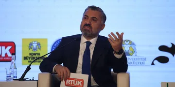 “Doğruya rağbet belki de azaldı”