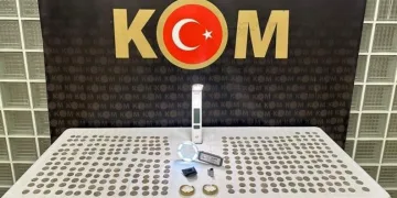 Kula’da tarihi eser operasyonu