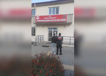 Konya’da piyasa değeri 2 milyon 500 bin lira olan uyuşturucu ele geçirildi: 1 tutuklama