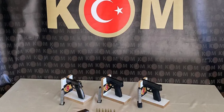 Karadeniz Ereğli’de operasyonda 1 kilogram uyuşturucu ele geçirildi