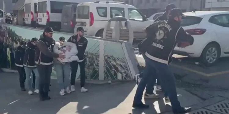 Kasten yaralama suçundan aranan şahsı jandarma yakaladı