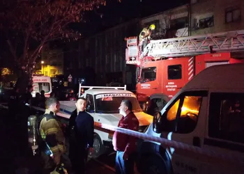 Bursa’da çıkan yangında 1 aylık bebek zehirlendi