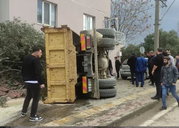 Çanakkale’de piyasa değeri 2 milyon TL olan kokain ele geçirildi