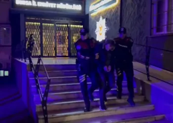 Bursa’da taksiyle uyuşturucu ticareti yapan şüpheli yakalandı
