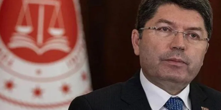 Bakan Tunç: “Uyuşturucu suçlularının rehabilitasyonu için 106 cezaevi planladık”