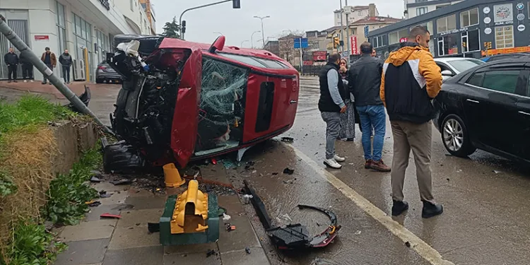 Adana’da bin 350 elektronik sigara ele geçirildi