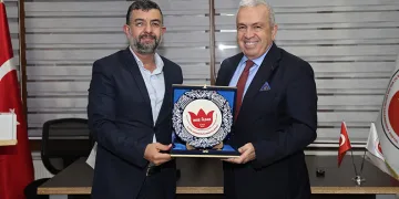 Şadi Özdemir: Gençlere inanıyoruz