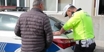 İşsiz kalan FETÖ üyelerine Almanya’dan getirilen paralar dağıtıldı